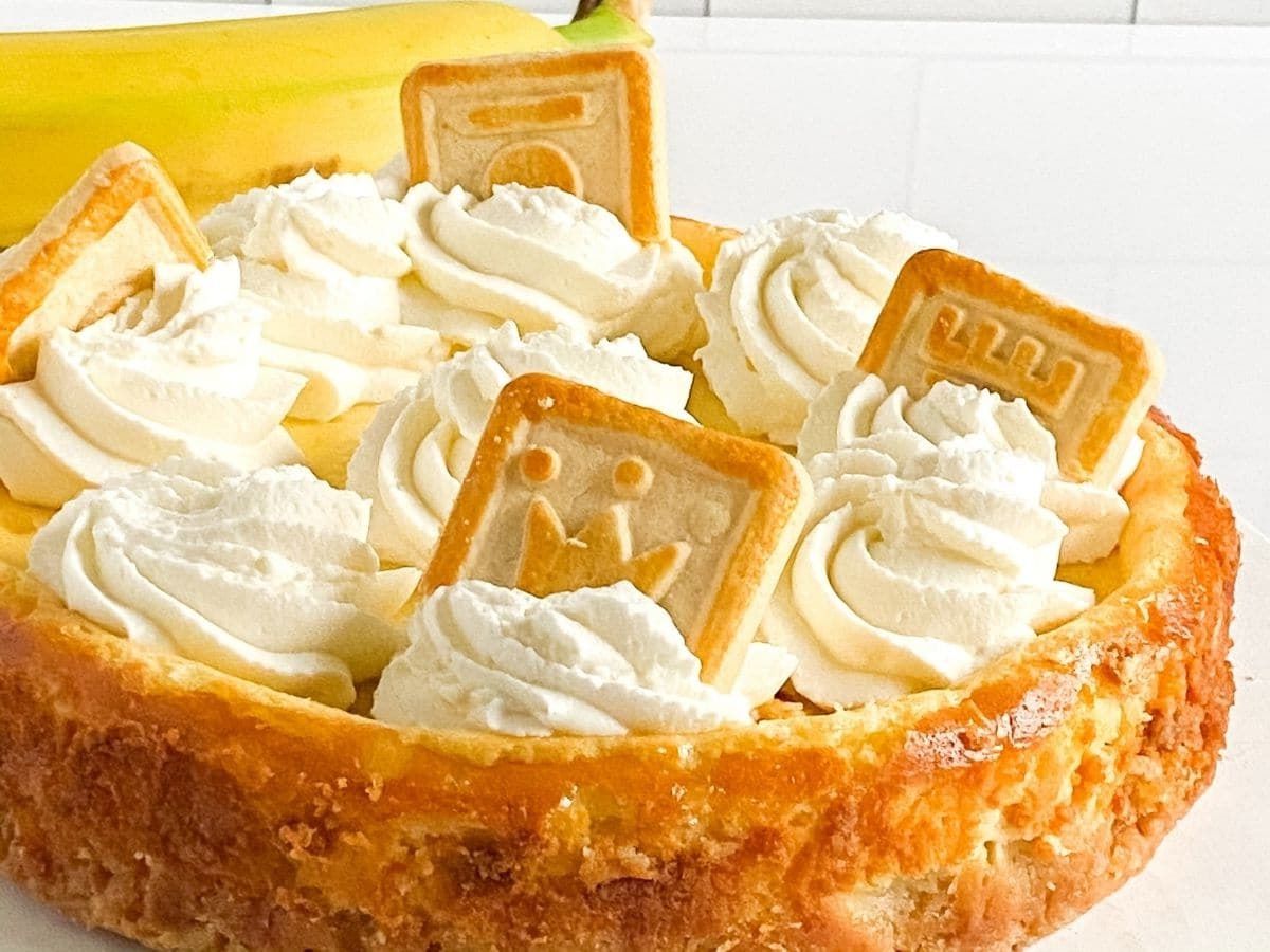 banana-pudding-with-chessmen-cookies-recipe