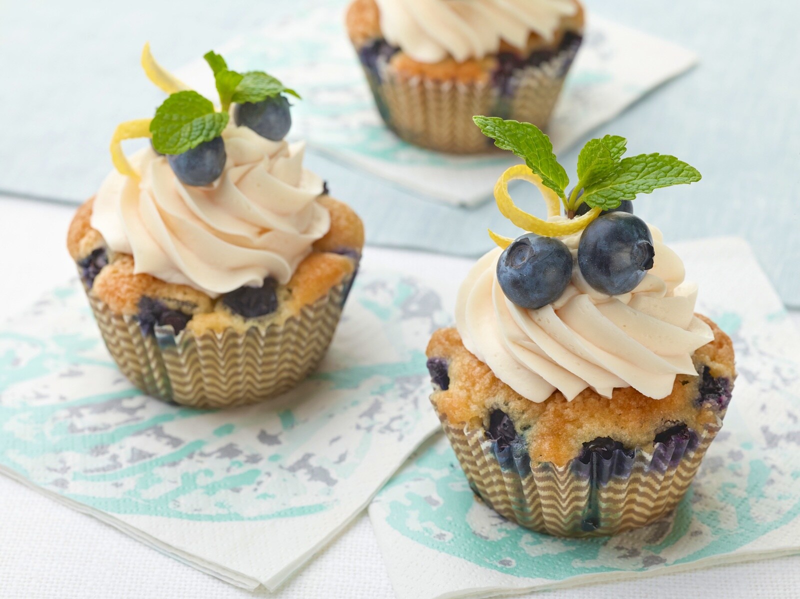 blueberry-cupcakes-recipe