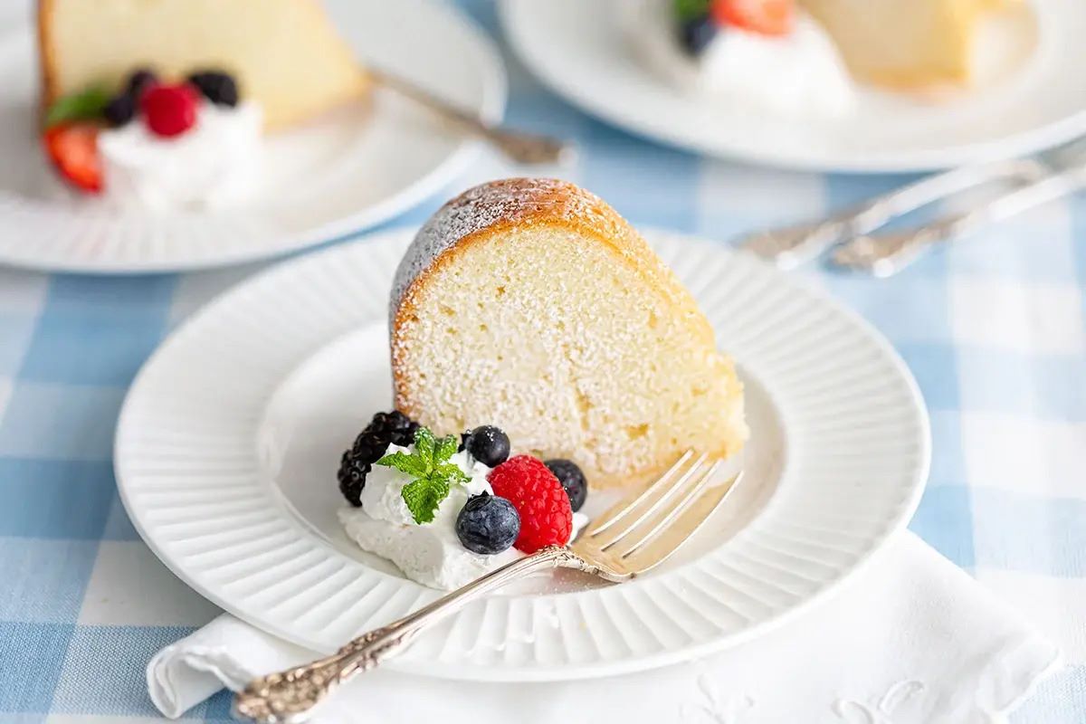 cream-cheese-pound-cake-recipe