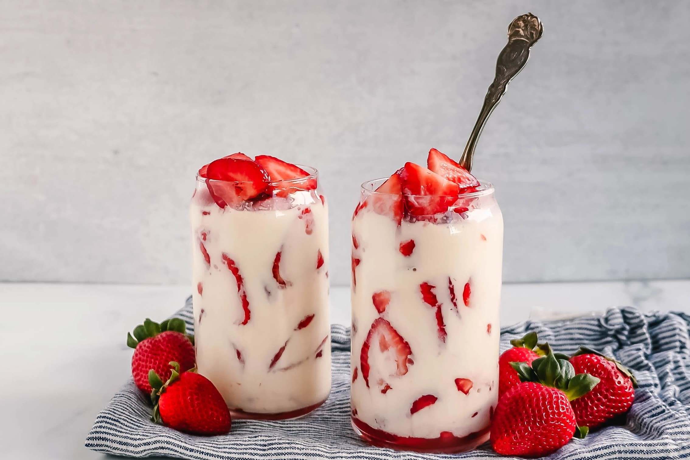 fresas-con-crema-recipe