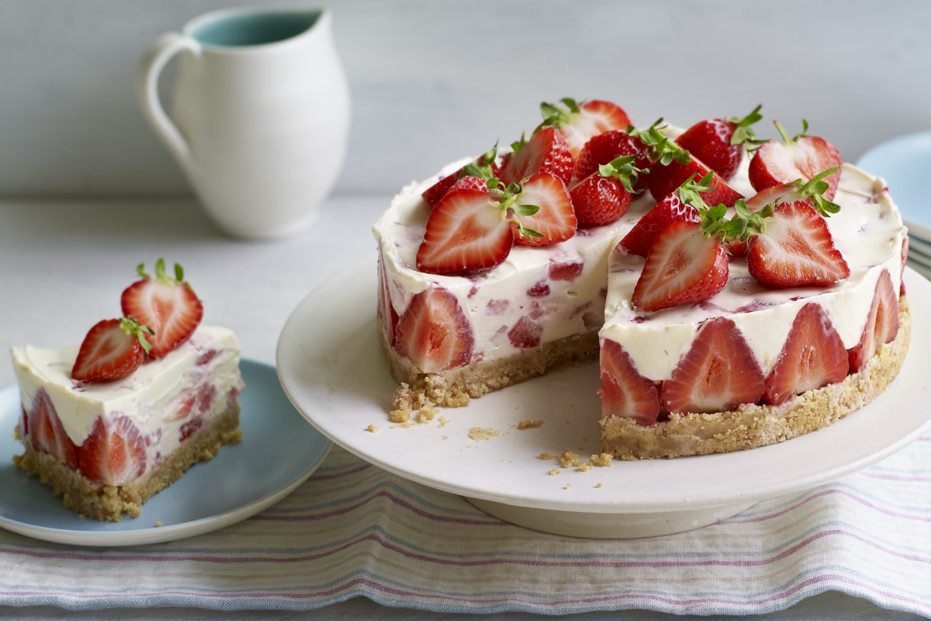 no-bake-strawberry-cheesecake-recipe