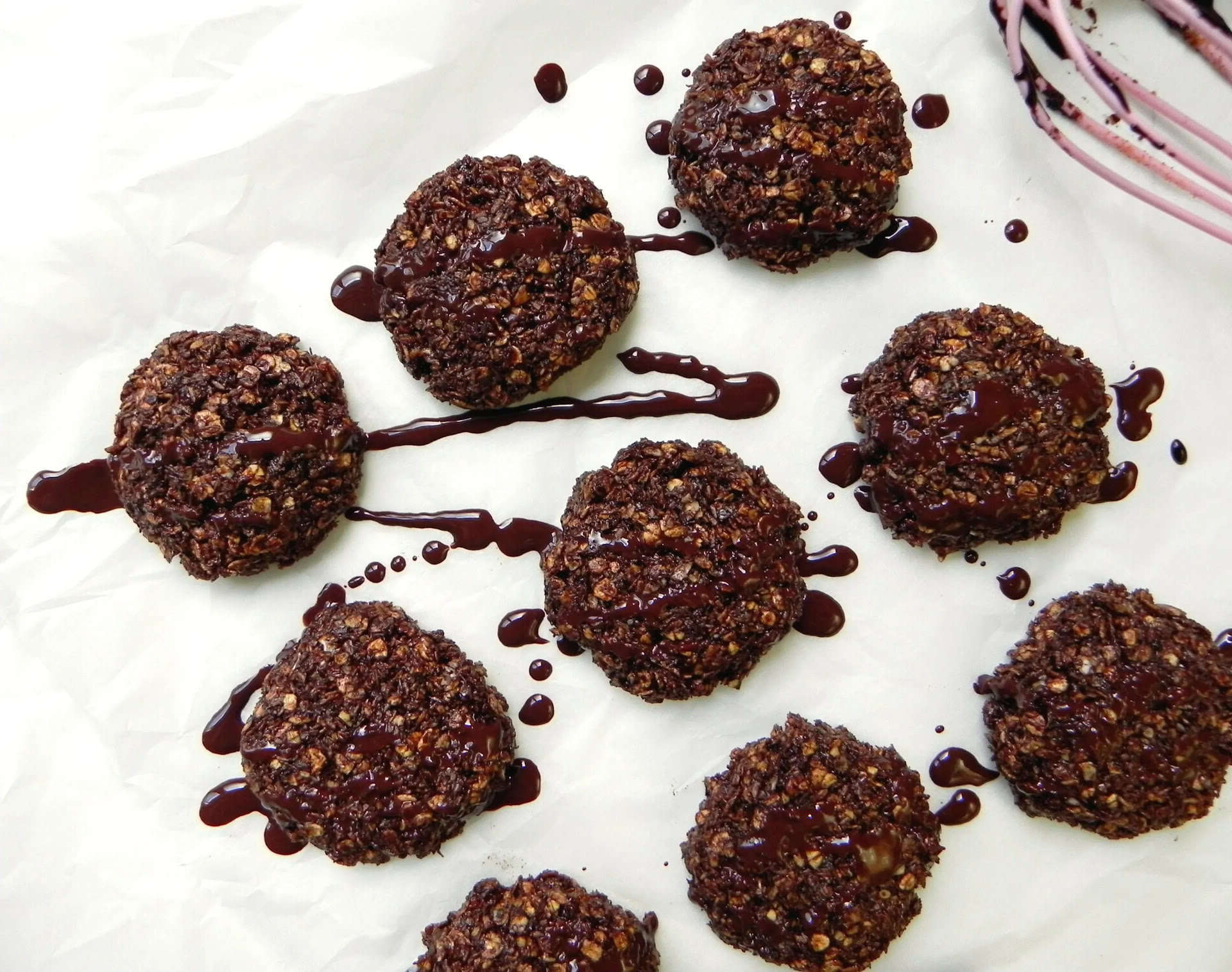 oatmeal-chocolate-coconut-macaroons-recipe