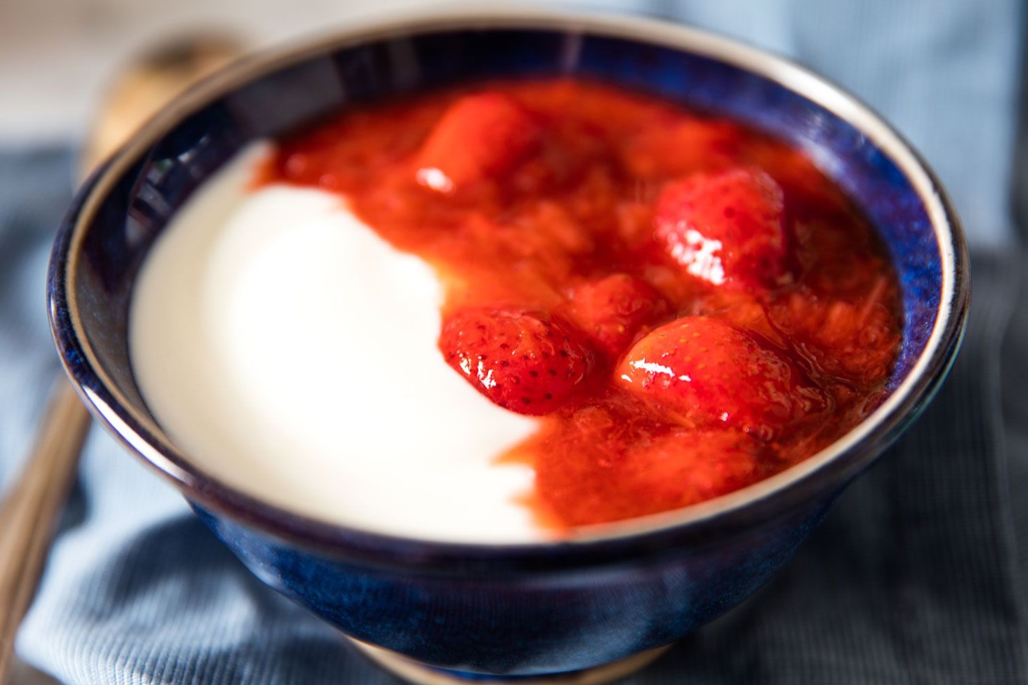 strawberry-rhubarb-compote-recipe