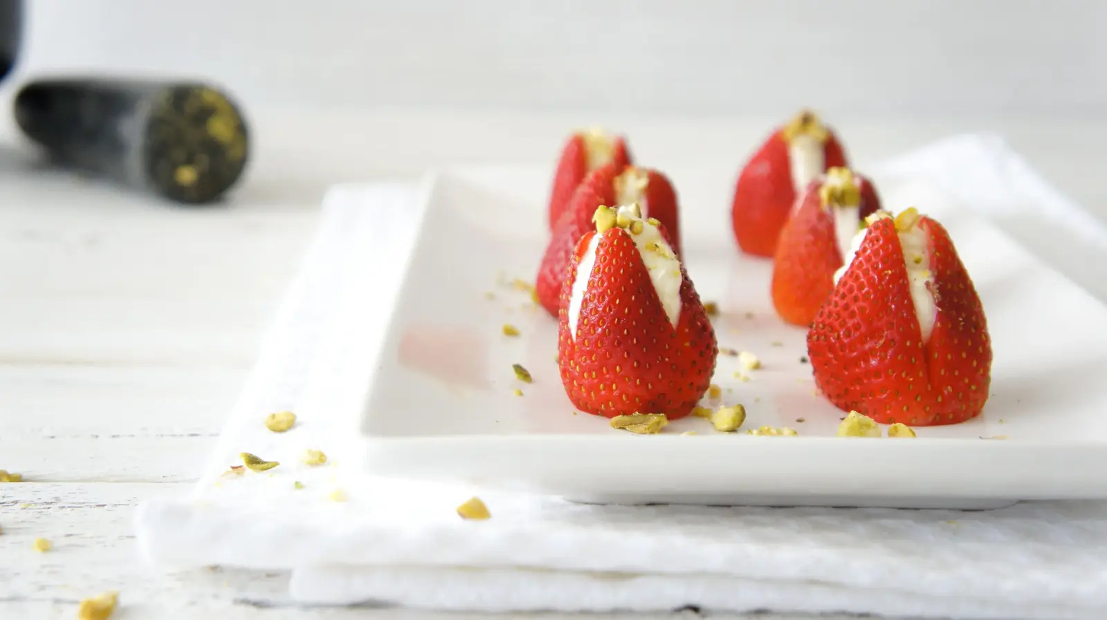 stuffed-strawberries-recipe