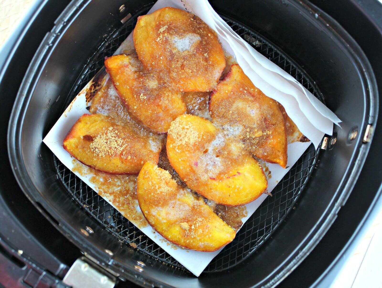 air-fryer-grilled-peaches-recipe