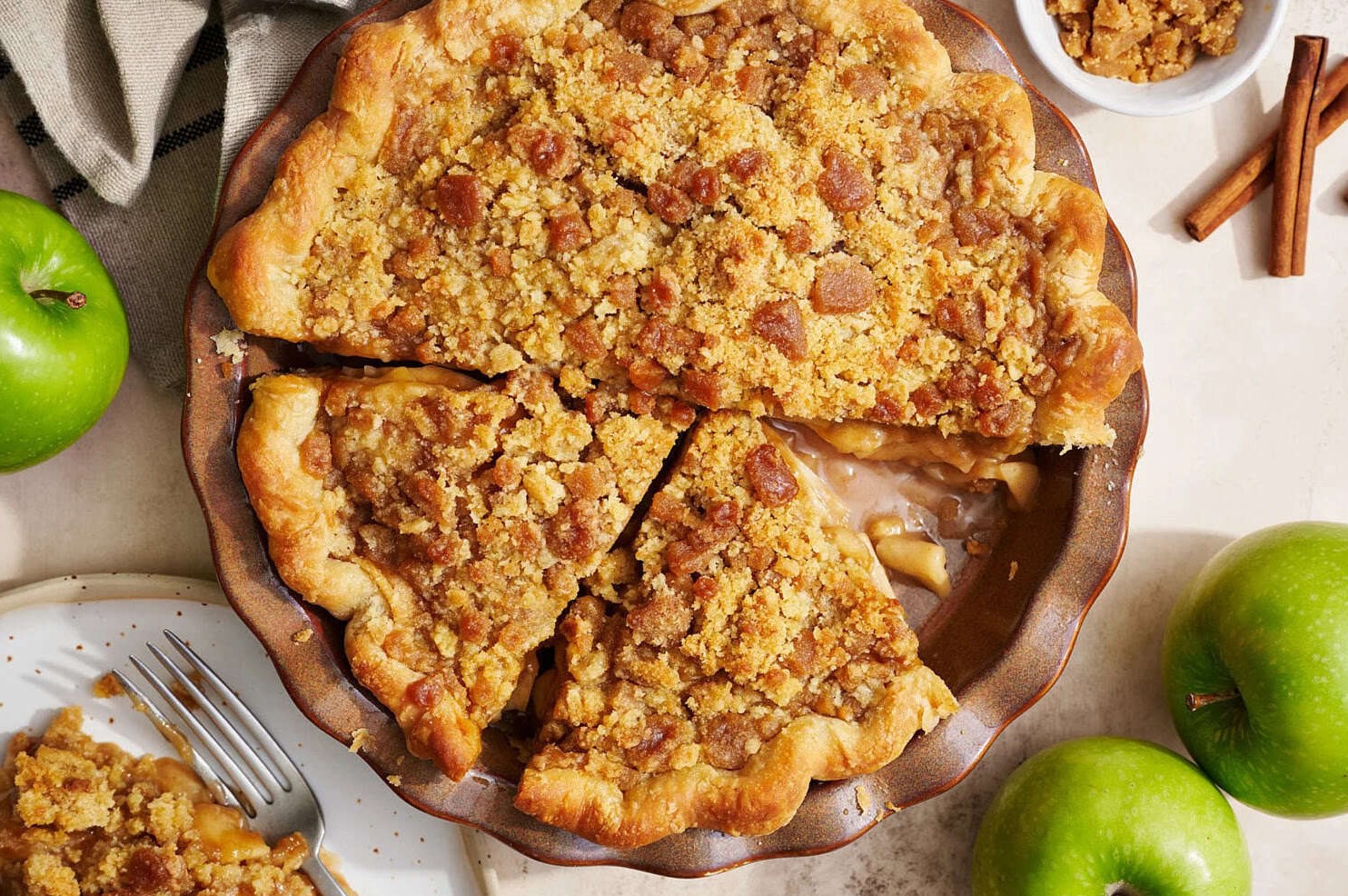 apple-streusel-pie-recipe