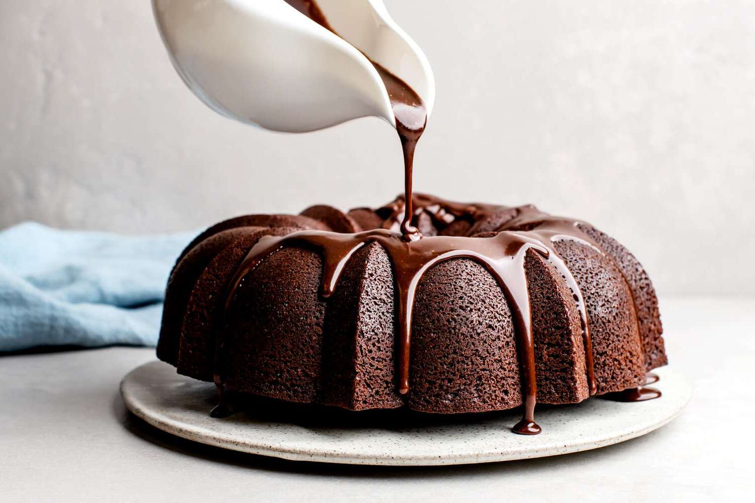 chocolate-bundt-cake-glaze-recipe