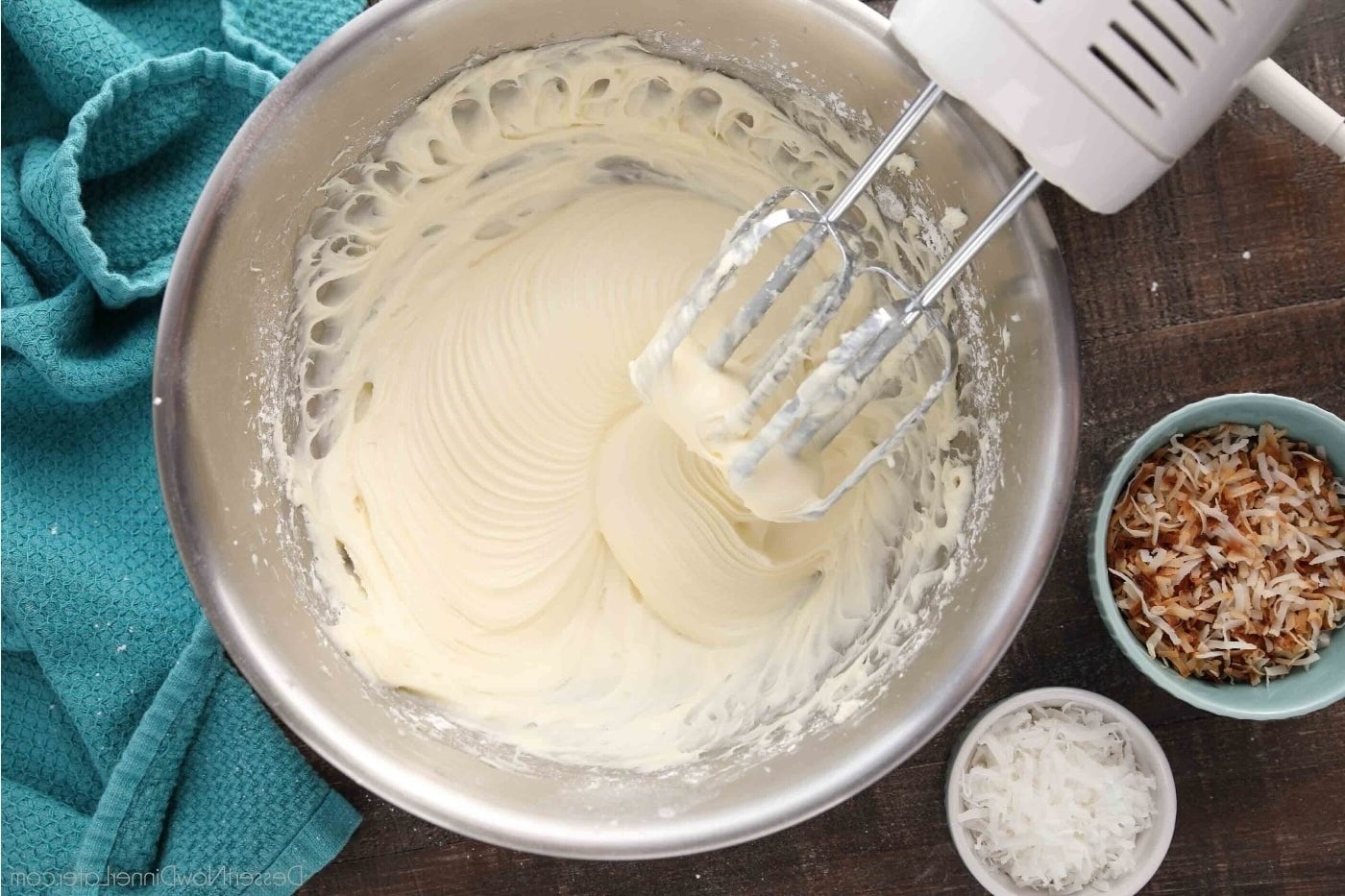 coconut-cream-cheese-frosting-recipe