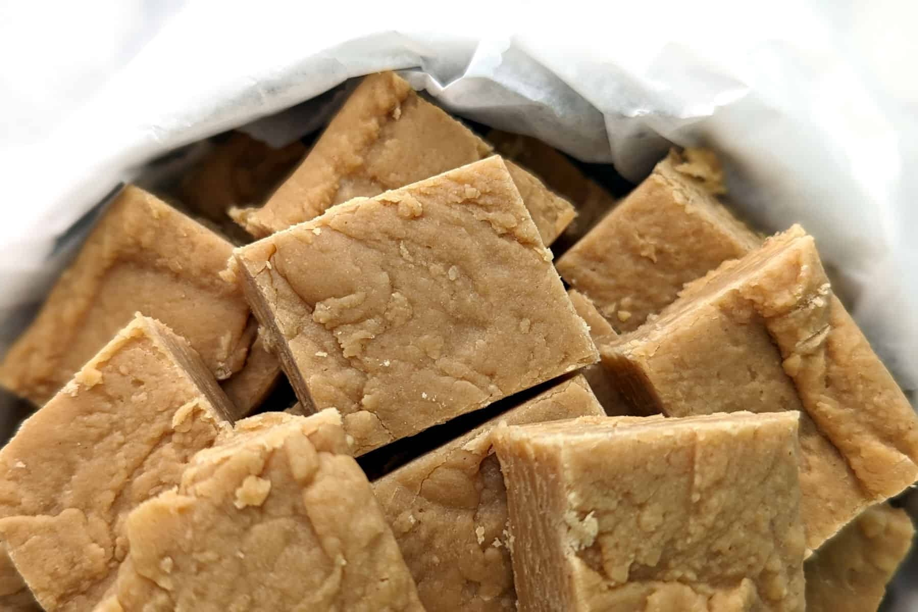 peanut-butter-fudge-with-marshmallow-creme-recipe