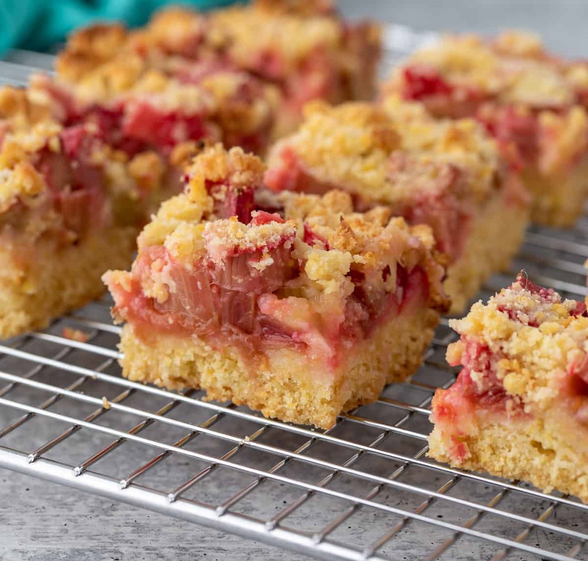 rhubarb-bars-recipe