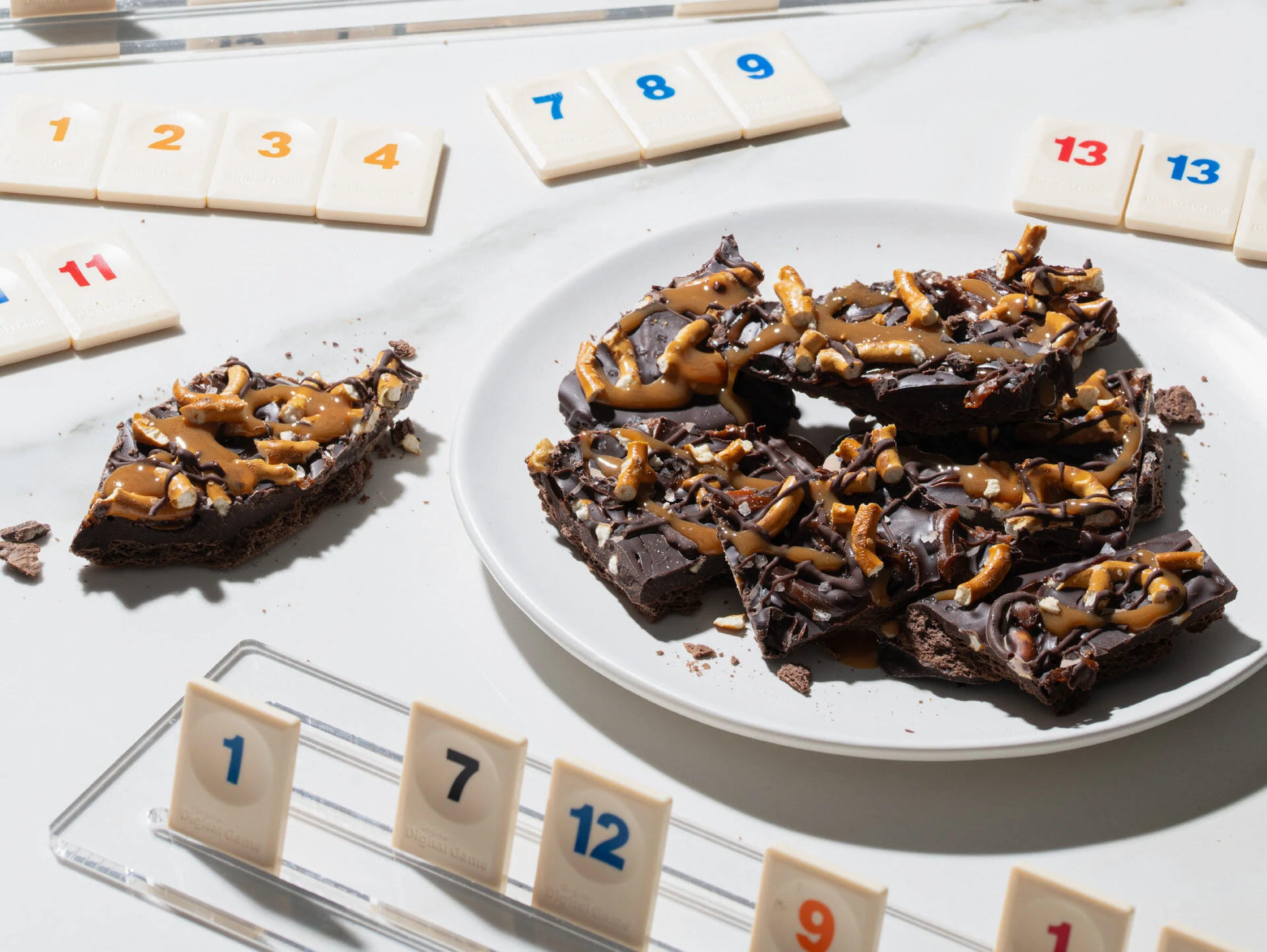 salted-caramel-pretzel-bark-recipe