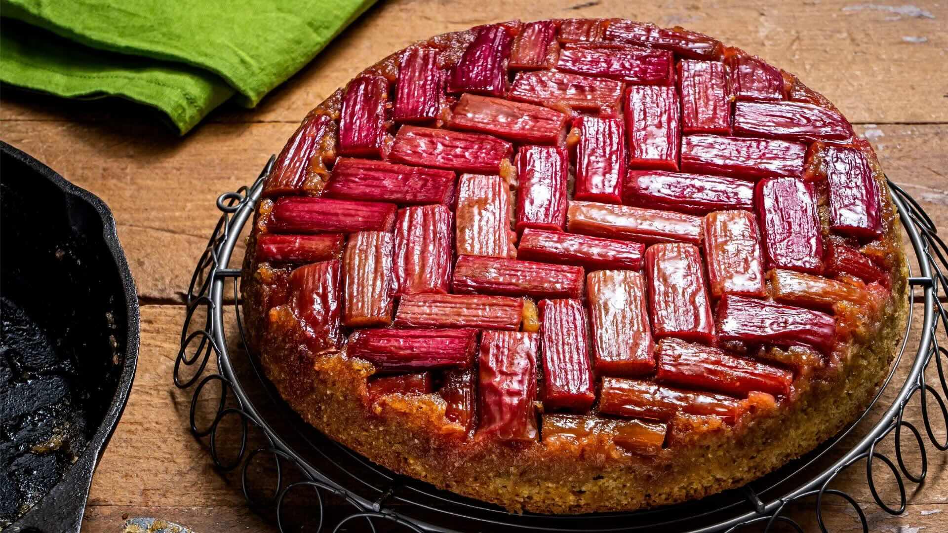 upside-down-rhubarb-cake-recipe