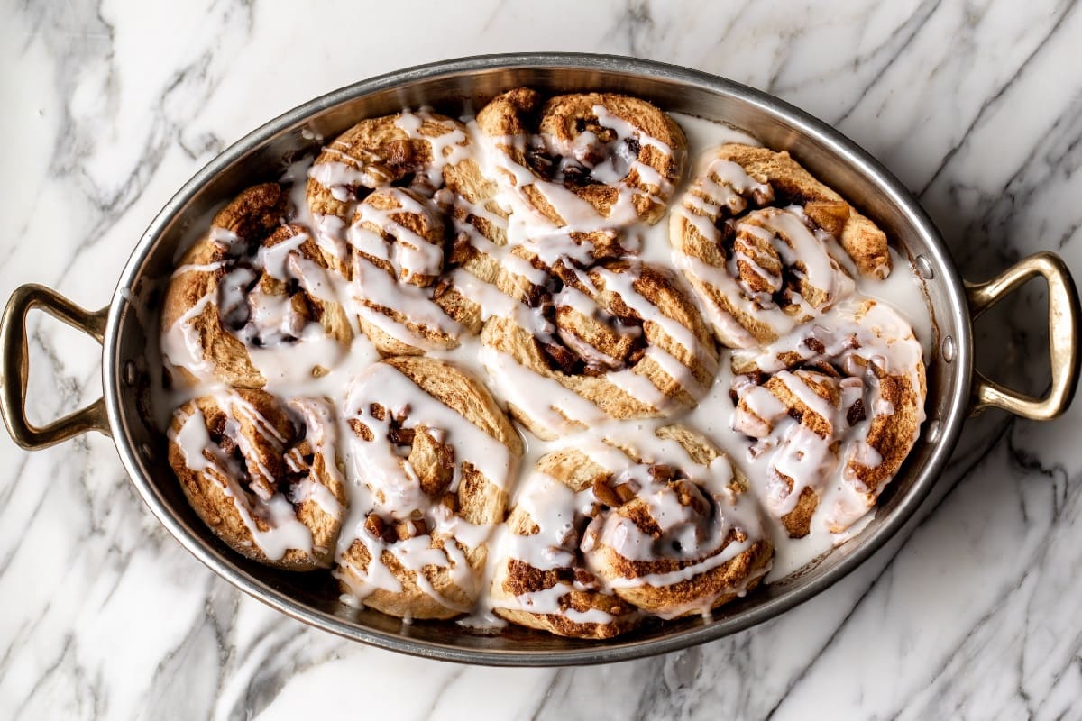 apple-cinnamon-rolls-recipe