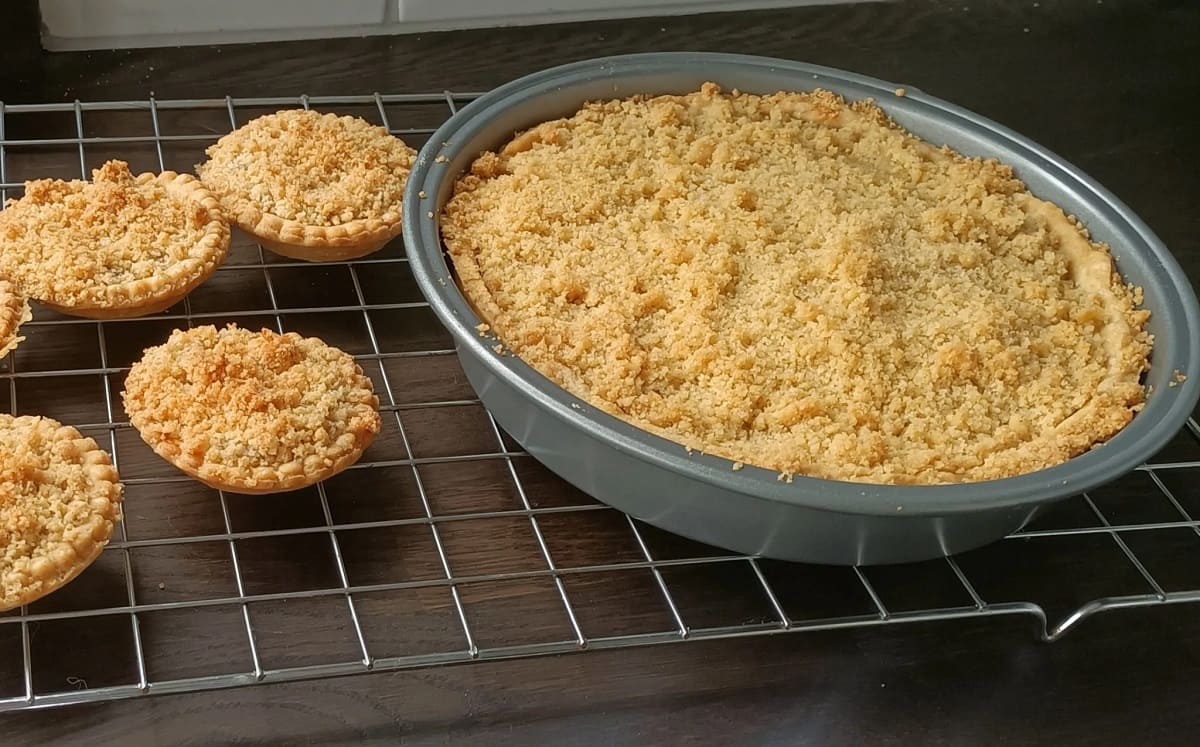 apple-crumble-tart-recipe