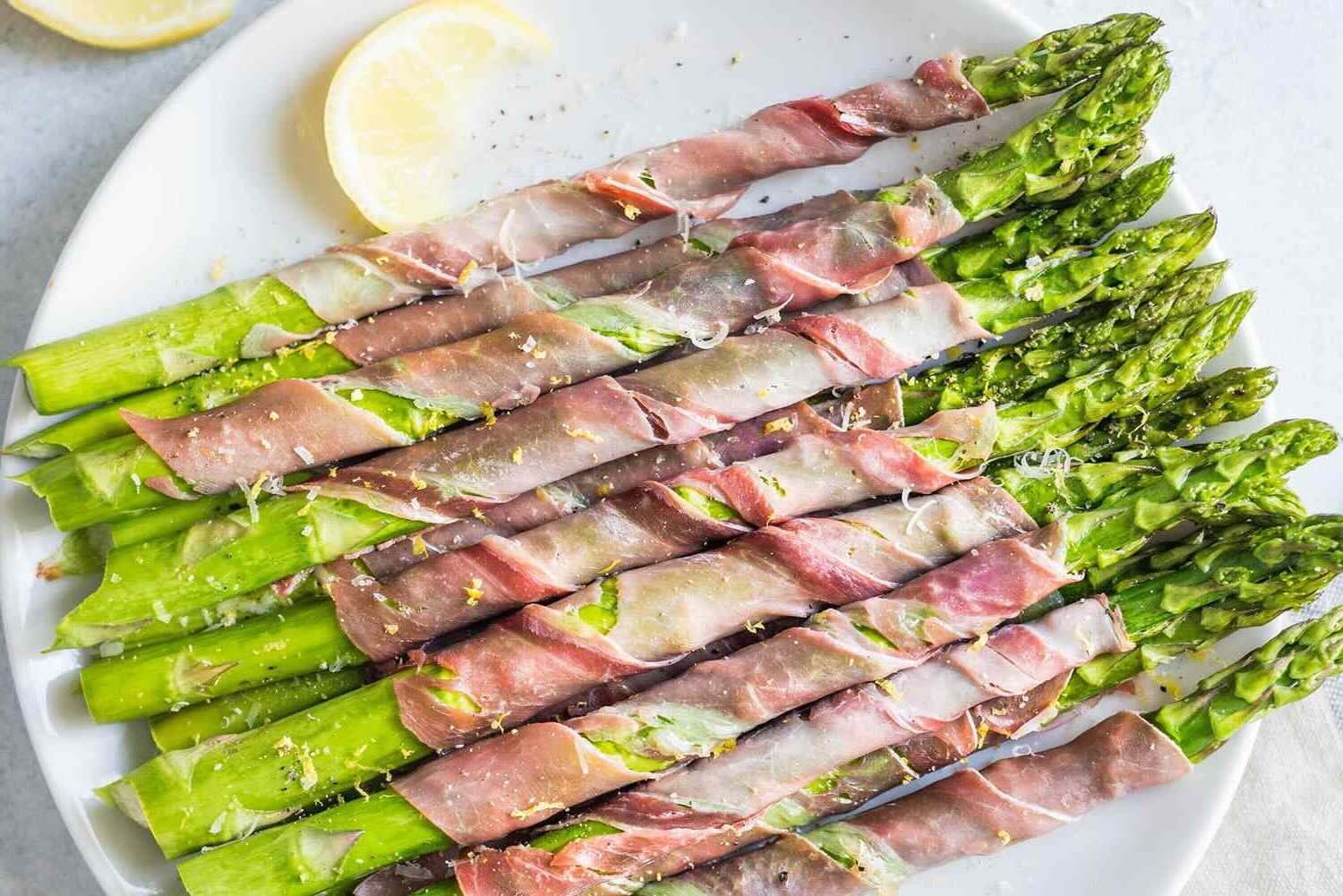 asparagus-prosciutto-wraps-recipe