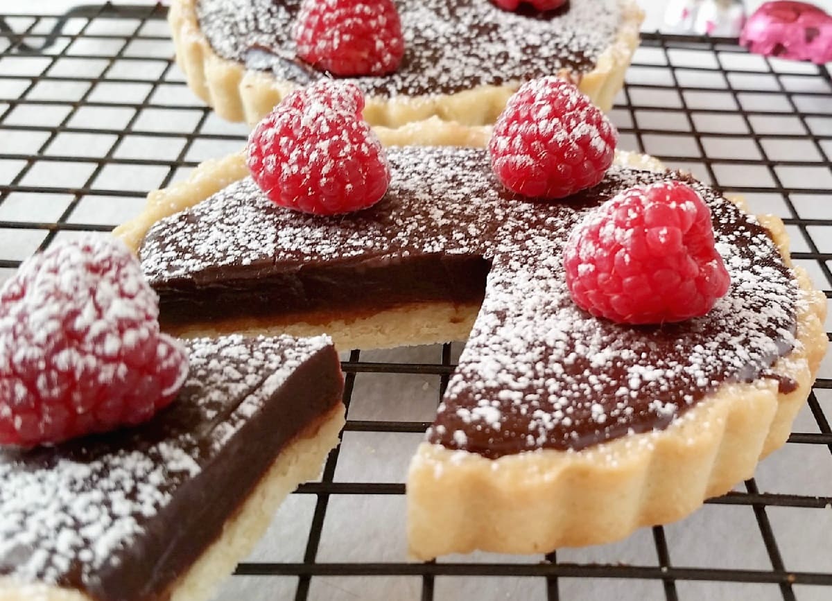 chocolate-raspberry-tart-recipe