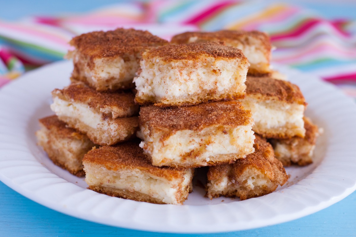 churro-cheesecake-bars-recipe