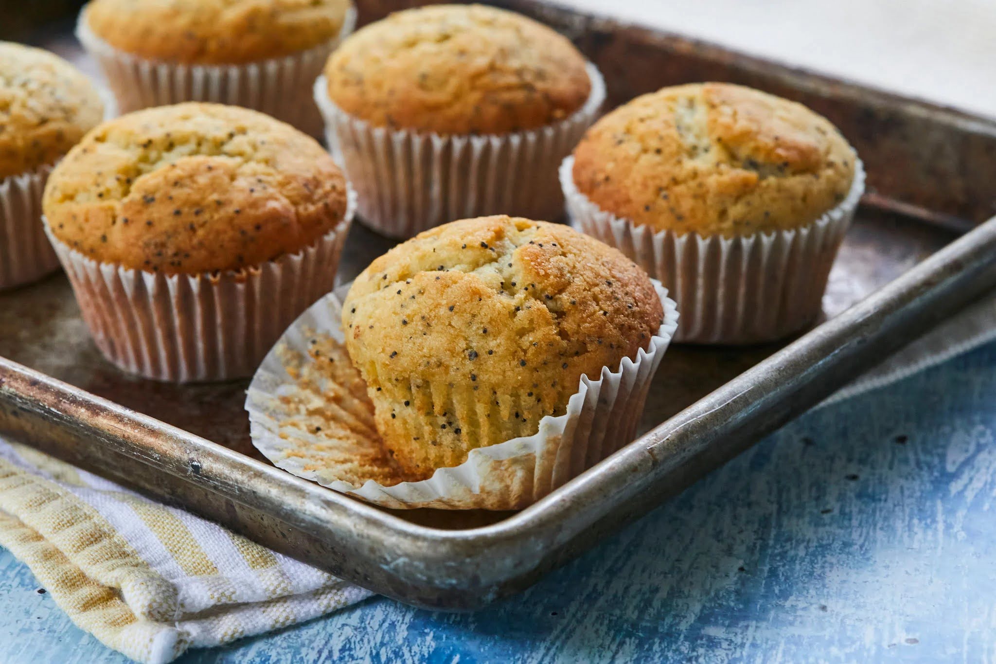 lemon-poppy-seed-muffins-recipe