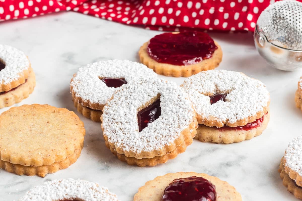 linzer-cookies-recipe