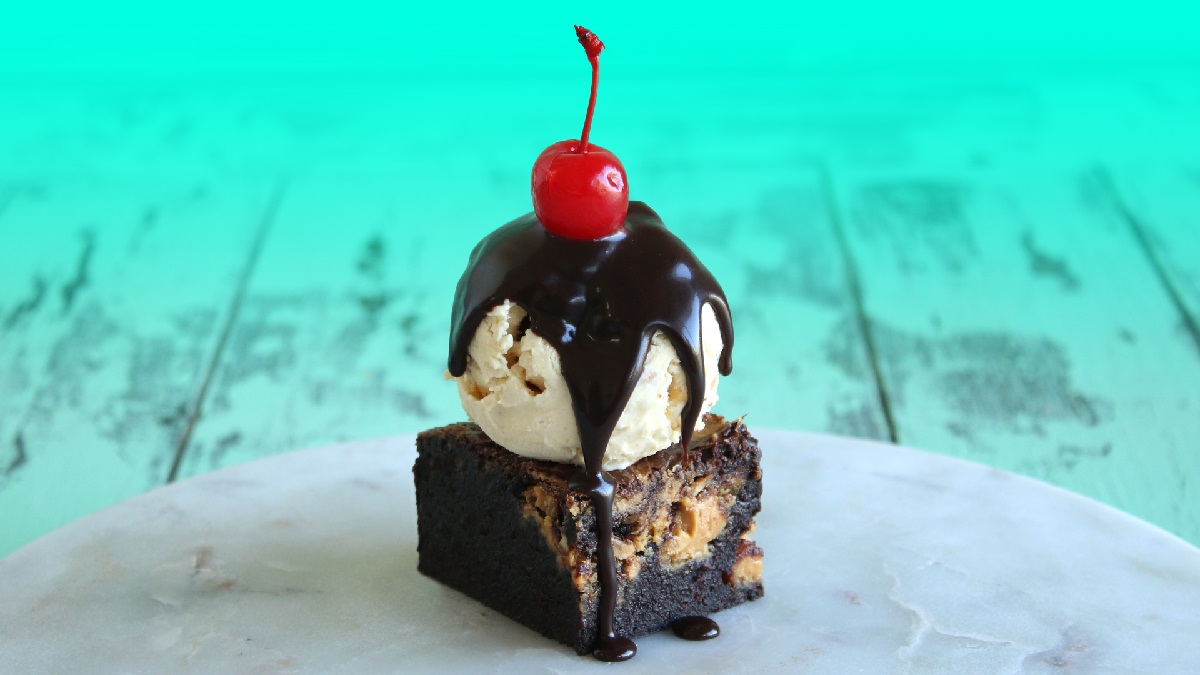 peanut-butter-brownie-sundae-recipe