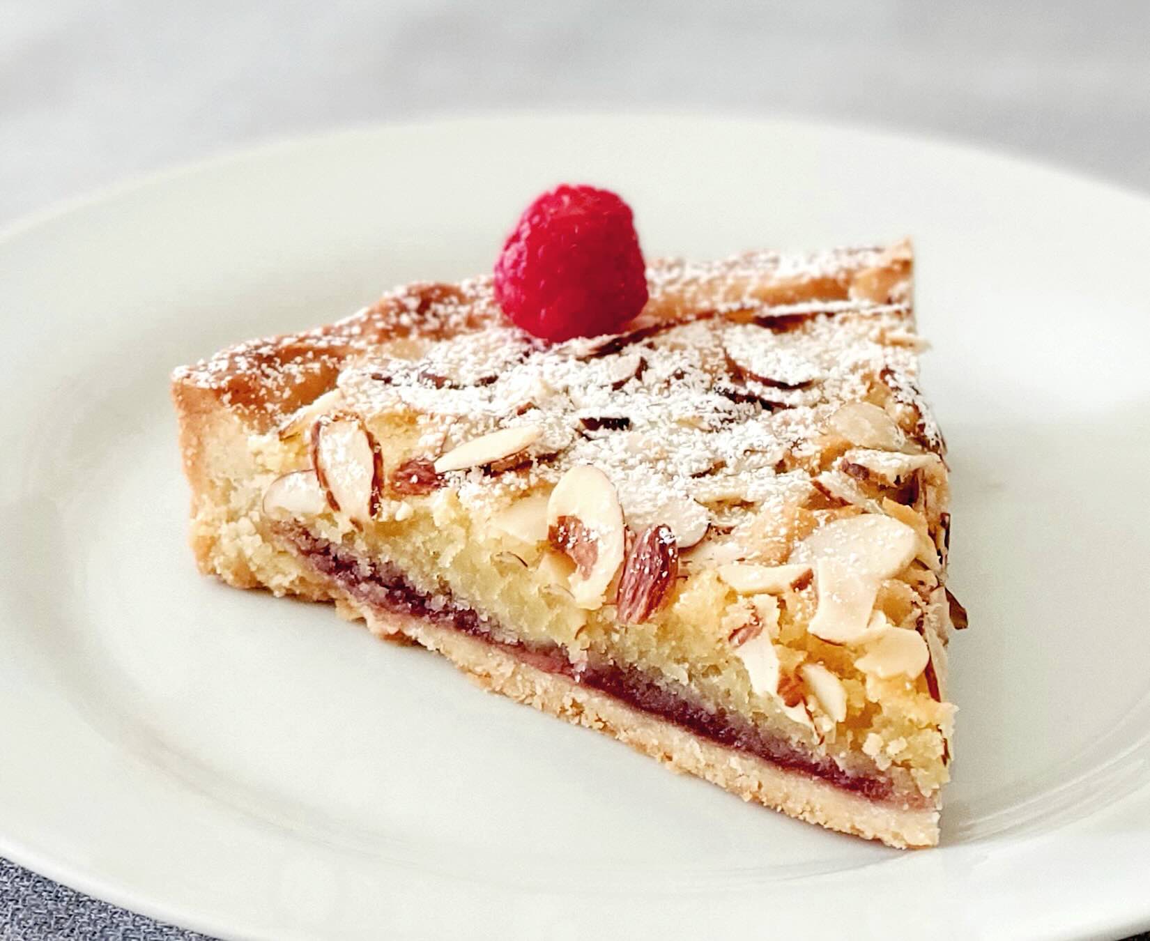 raspberry-almond-tarts-recipe