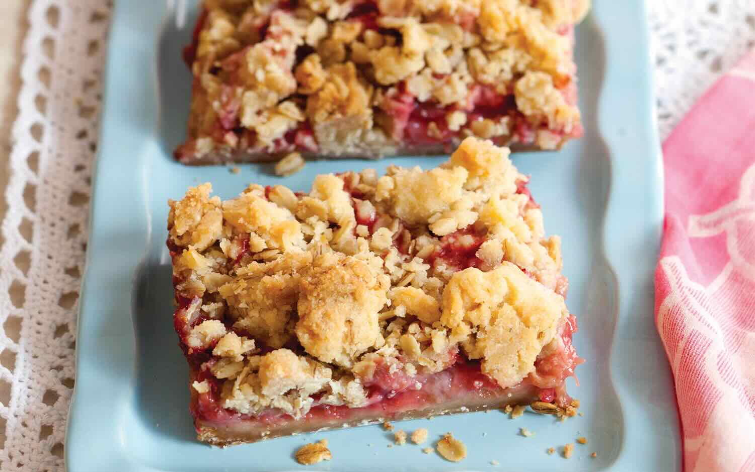 strawberry-rhubarb-crumble-recipe