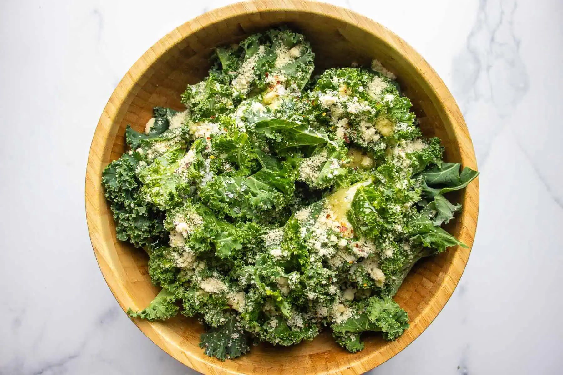 garlic-parmesan-kale-chips-recipe