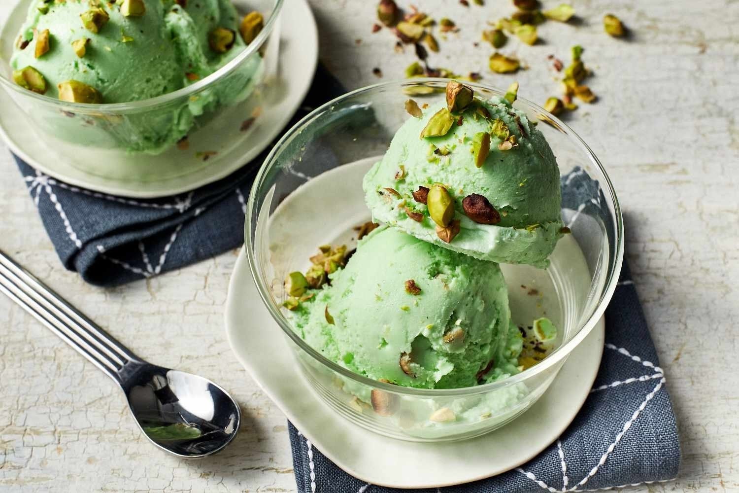 pistachio-ice-cream-recipe