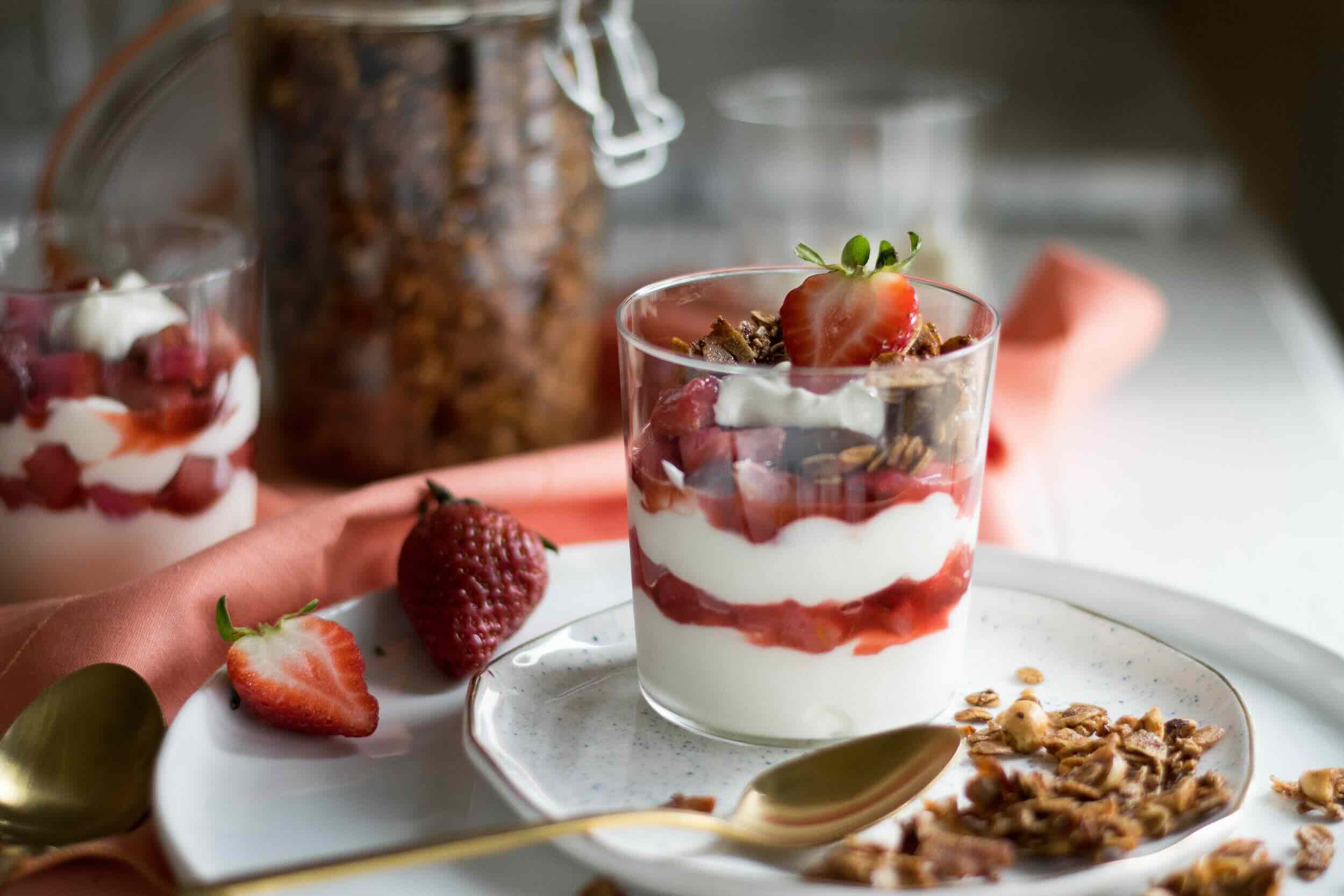 rhubarb-parfait-recipe