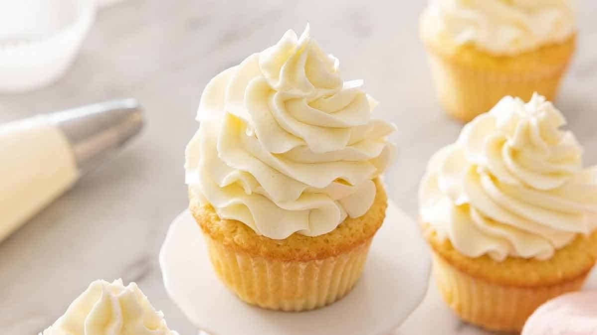 swiss-meringue-buttercream-recipe