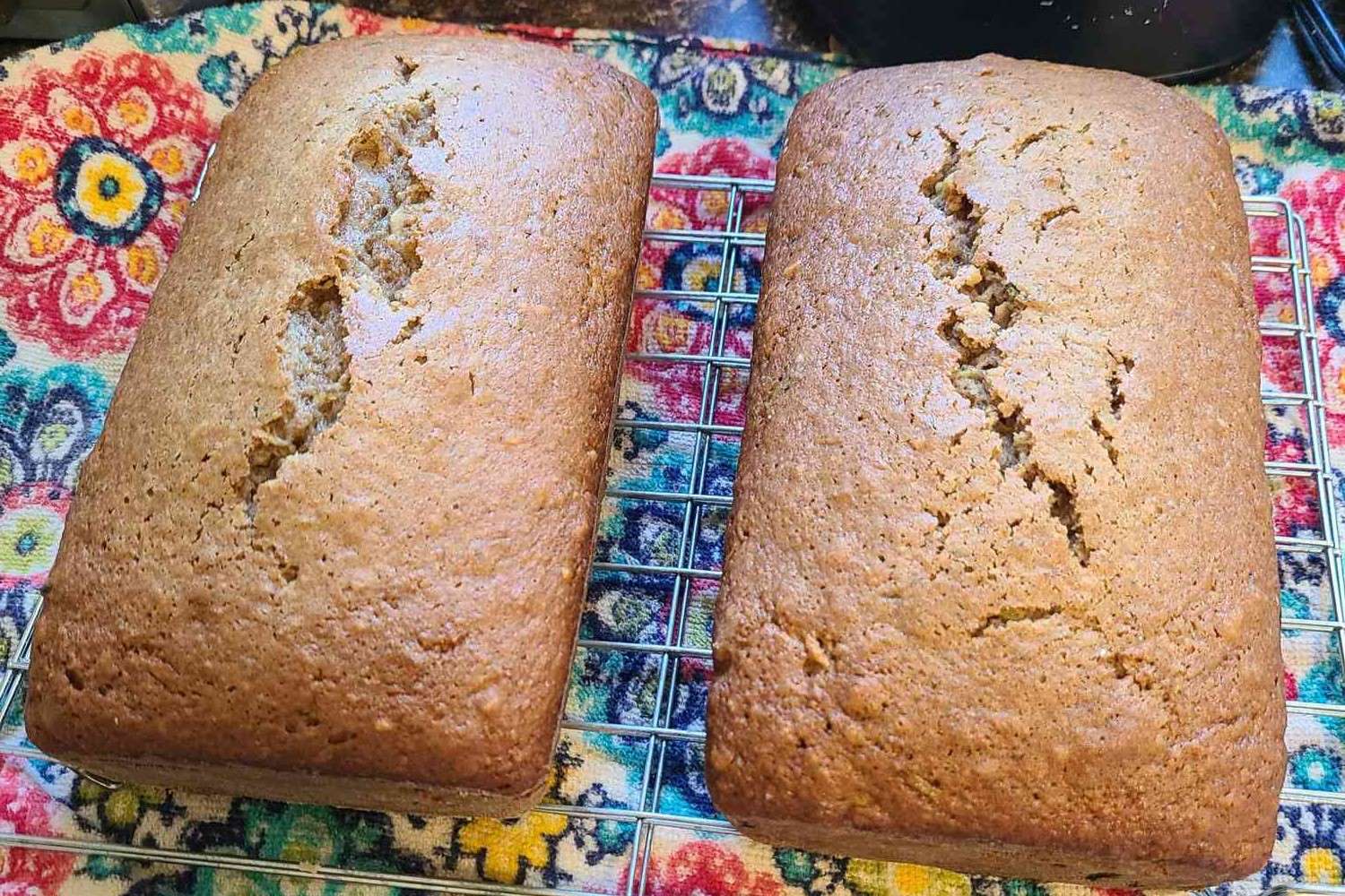 applesauce-zucchini-bread-recipe