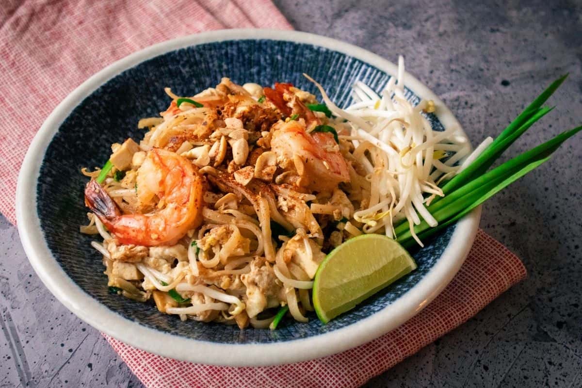 authentic-pad-thai-noodles-recipe