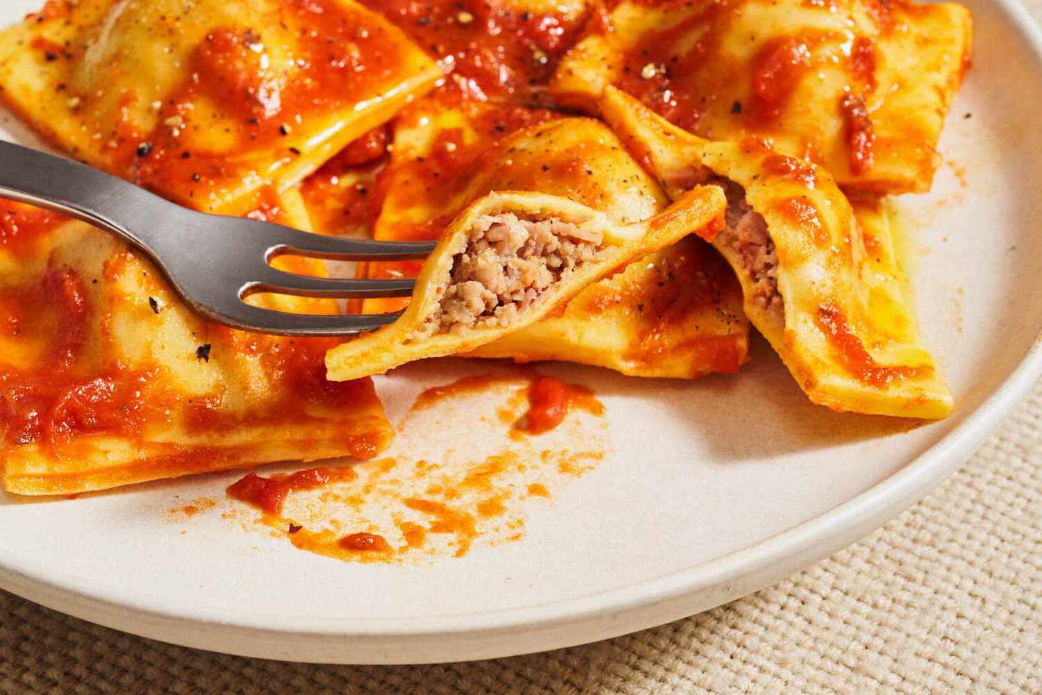 beefy-baked-ravioli-recipe