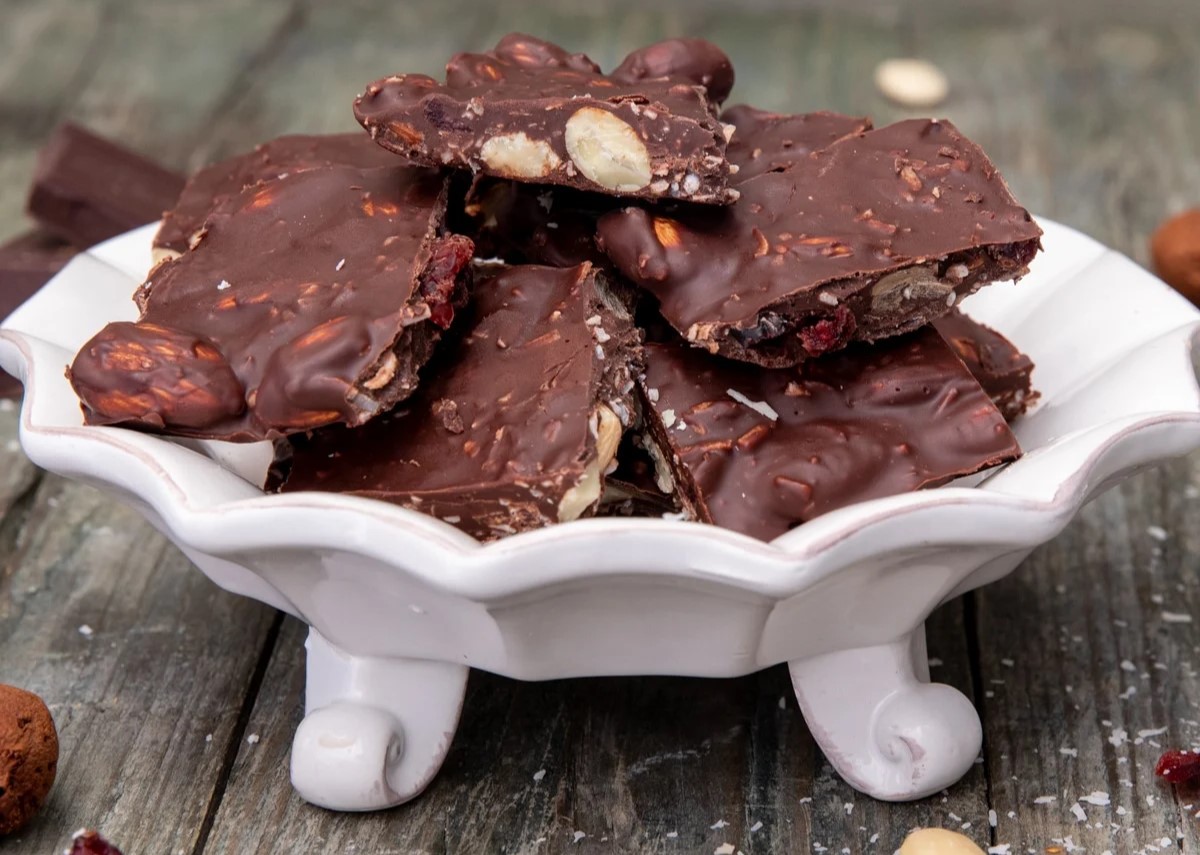 chocolate-almond-bark-recipe