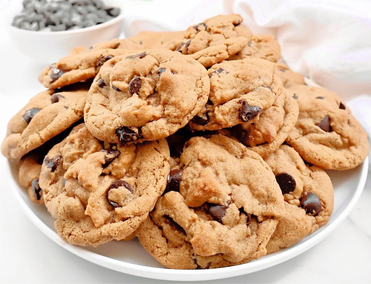 chocolate-chip-almond-butter-cookie-recipe