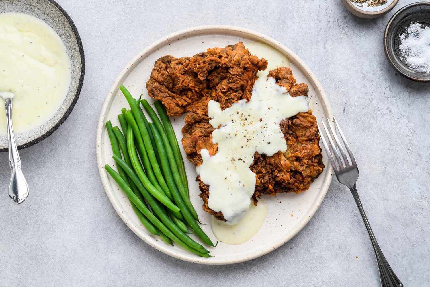 country-fried-steak-and-milk-gravy-recipe