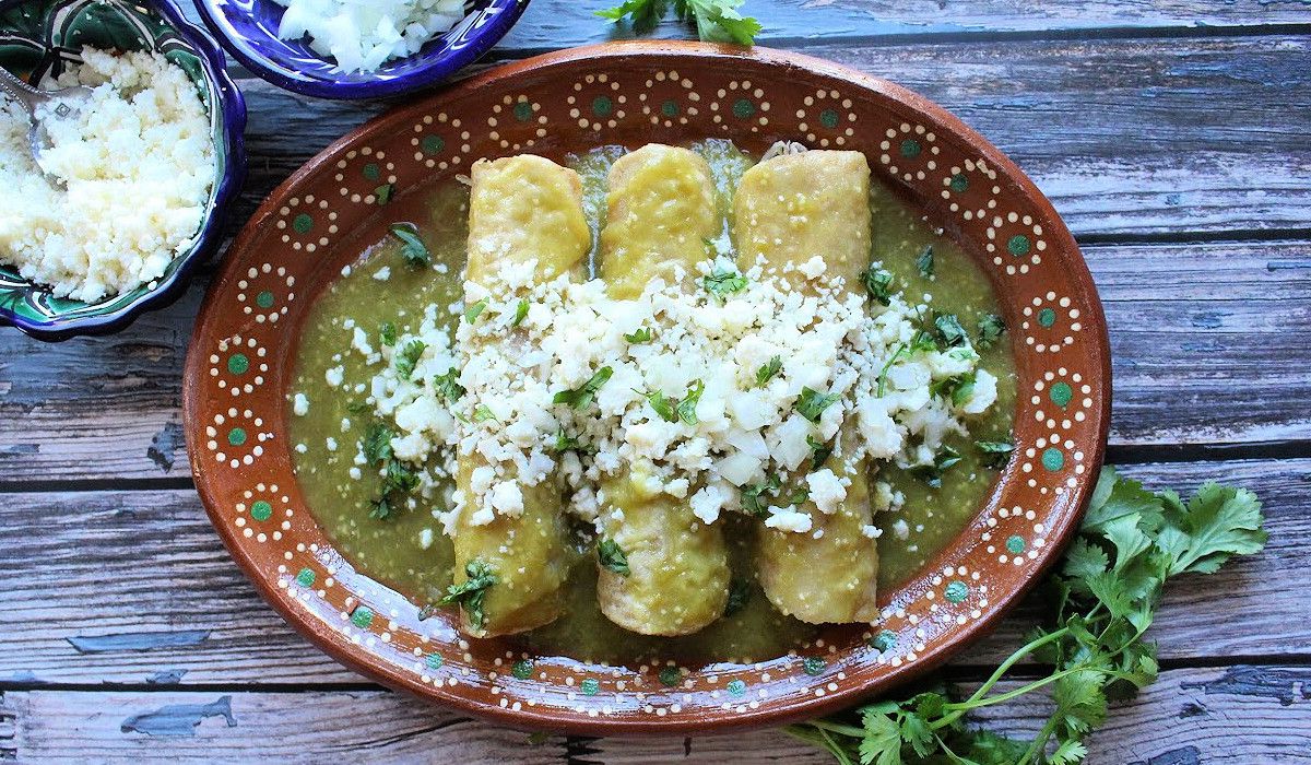enchiladas-verdes-recipe