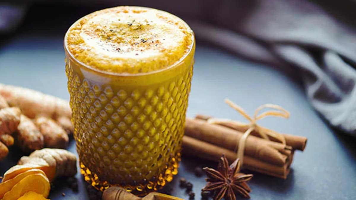 haldi-ka-doodh-recipe