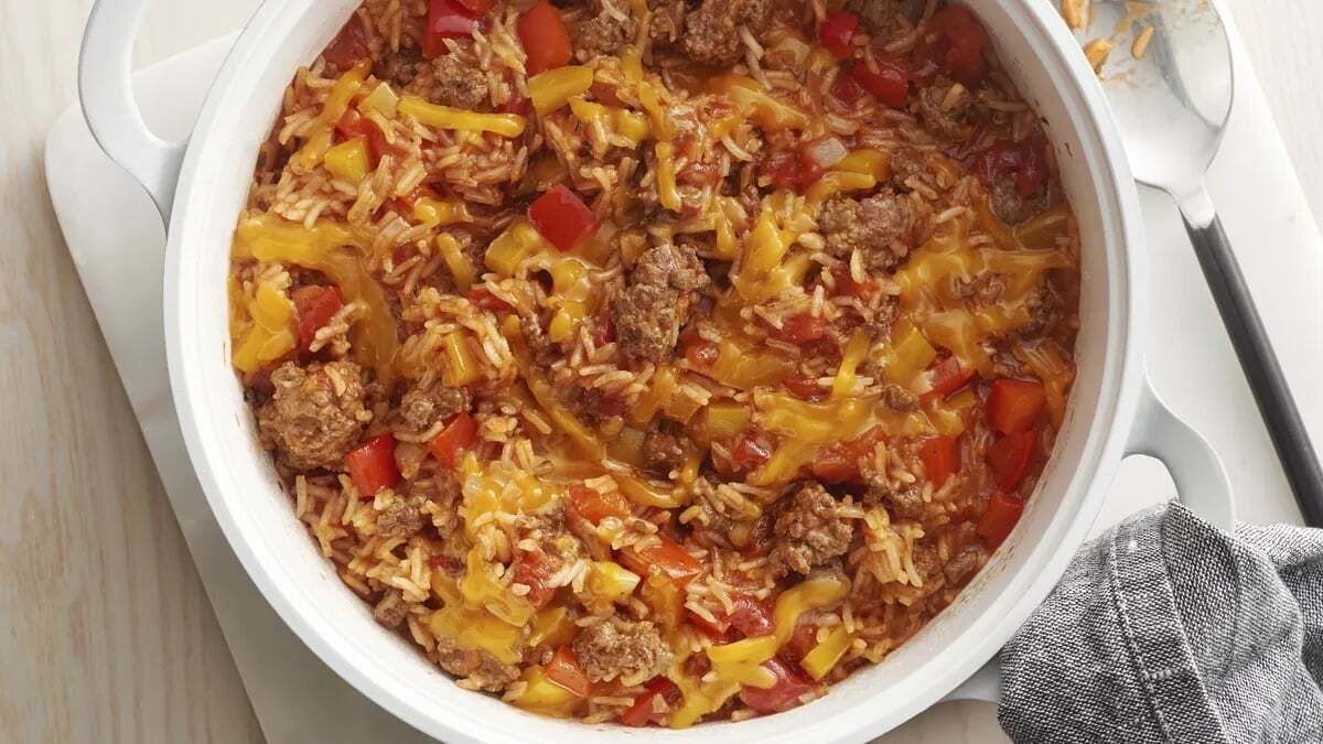 meaty-stuffed-pepper-casserole-recipe