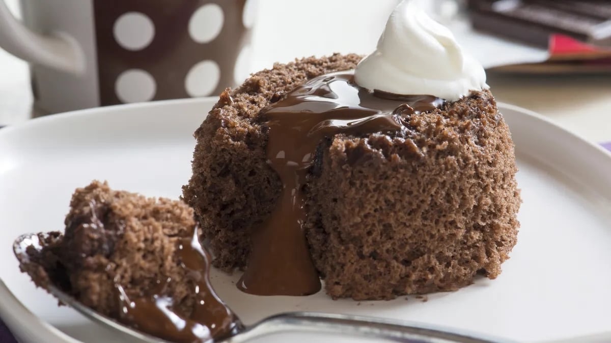 molten-chocolate-cake-delight-recipe
