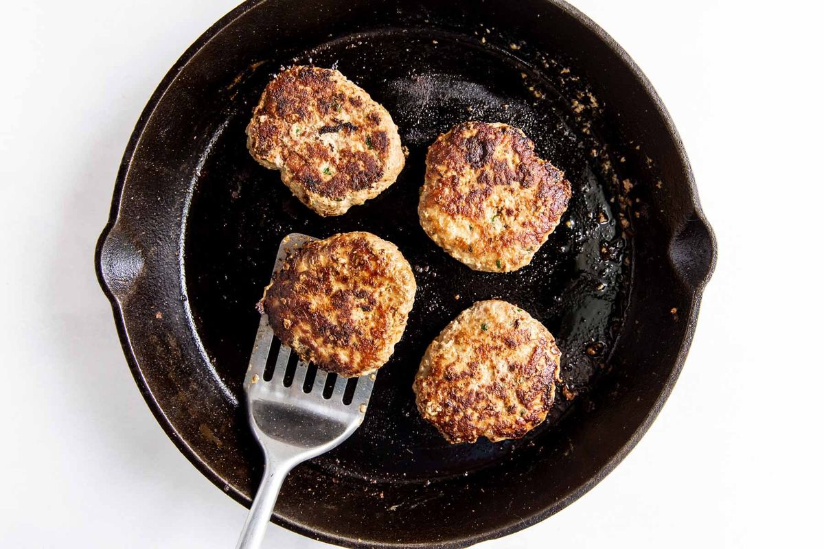 pan-fried-turkey-burgers-recipe