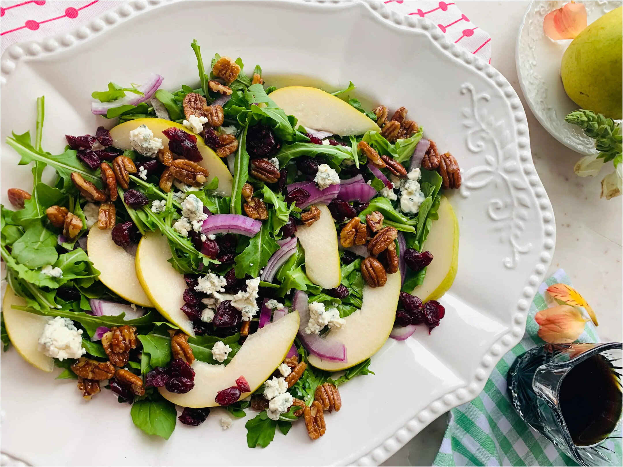 pear-blue-cheese-salad-recipe