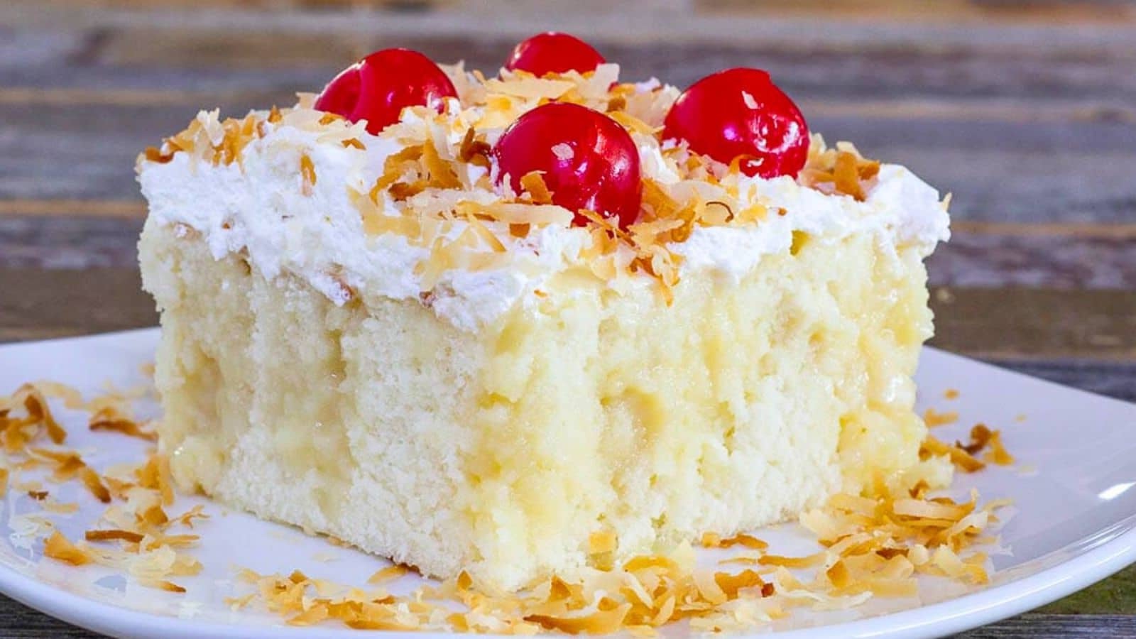 pineapple-coconut-poke-cake-recipe