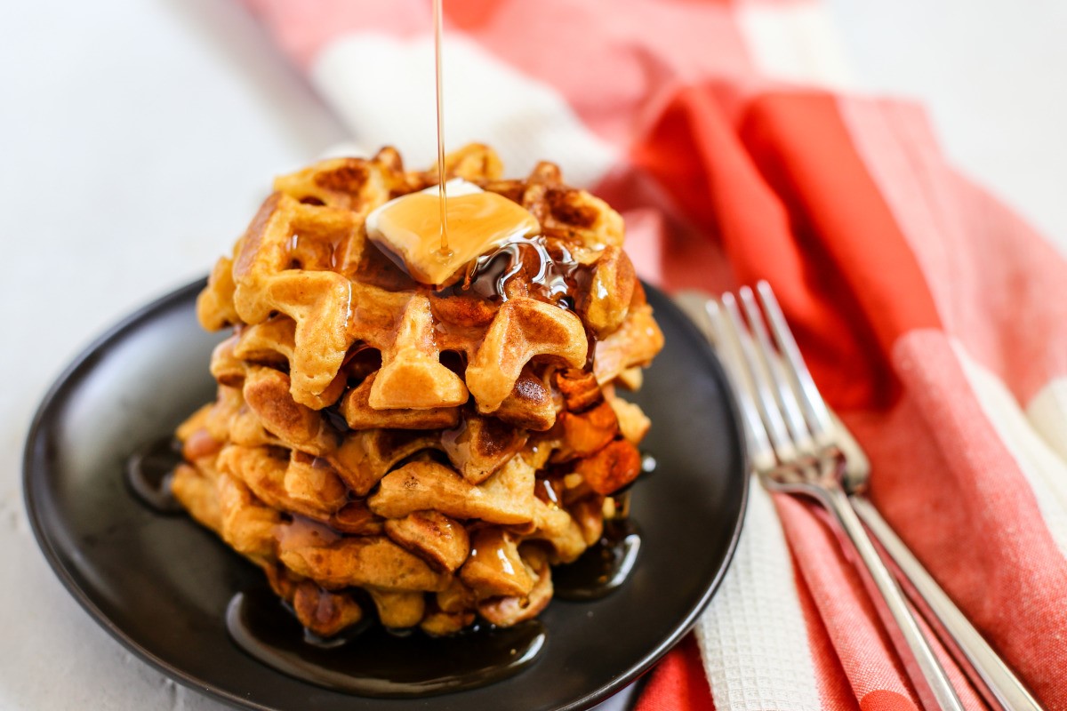 pumpkin-spice-waffle-recipe