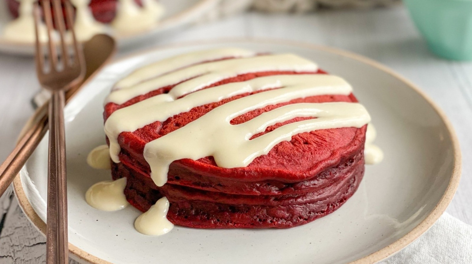 red-velvet-pancakes-recipe
