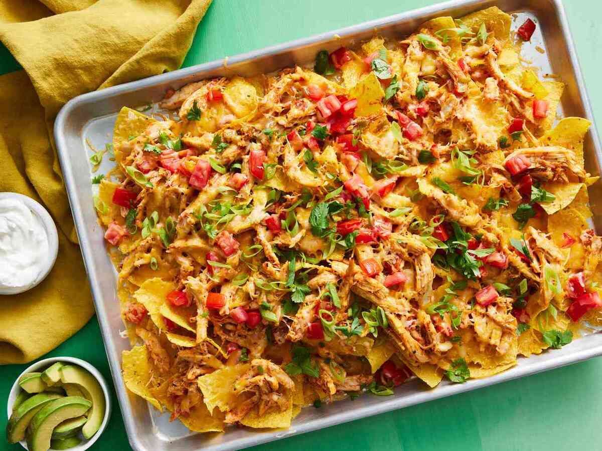 restaurant-style-chicken-nachos-recipe