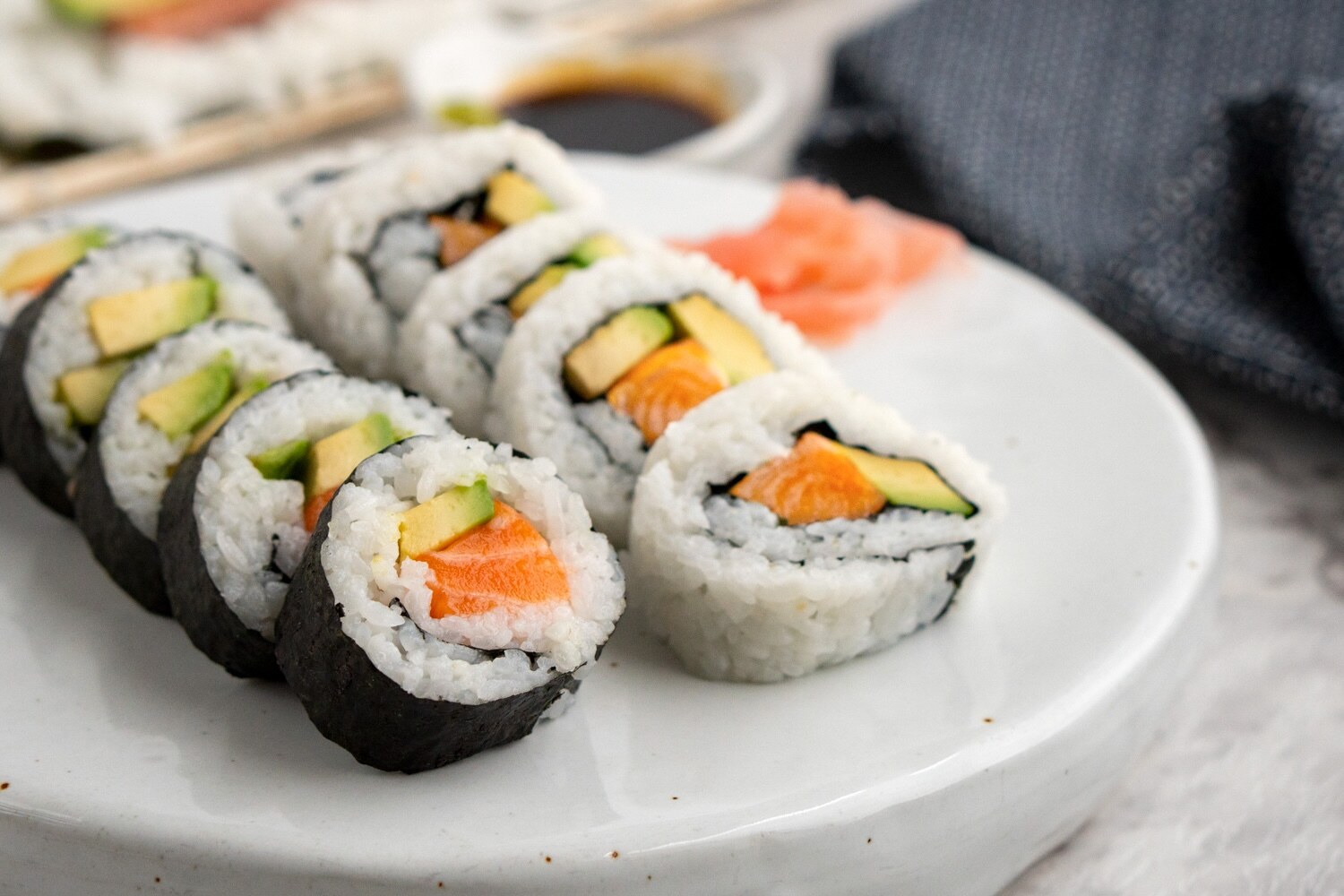 salmon-avocado-roll-recipe