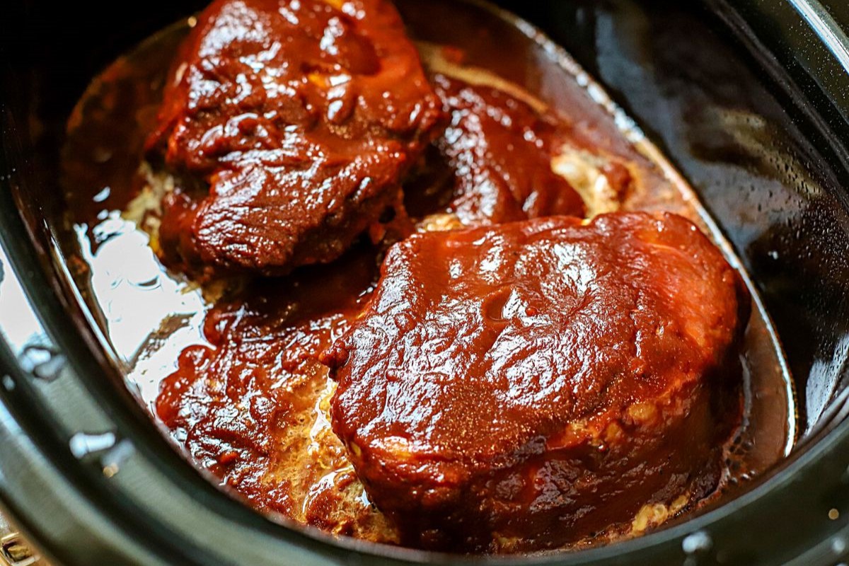 slow-cooker-bbq-pork-chops-recipe