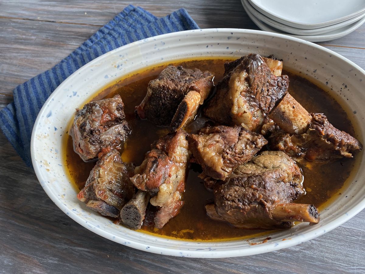 slow-cooker-potluck-spareribs-recipe