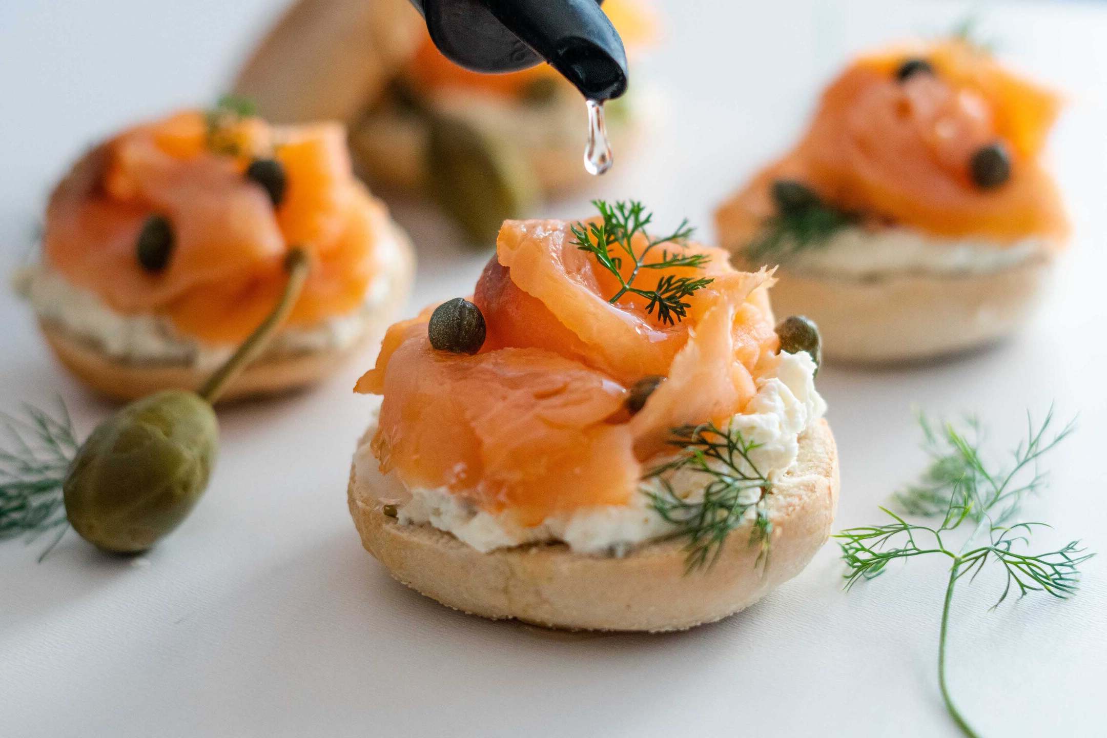 smoked-salmon-cream-cheese-bagel-recipe